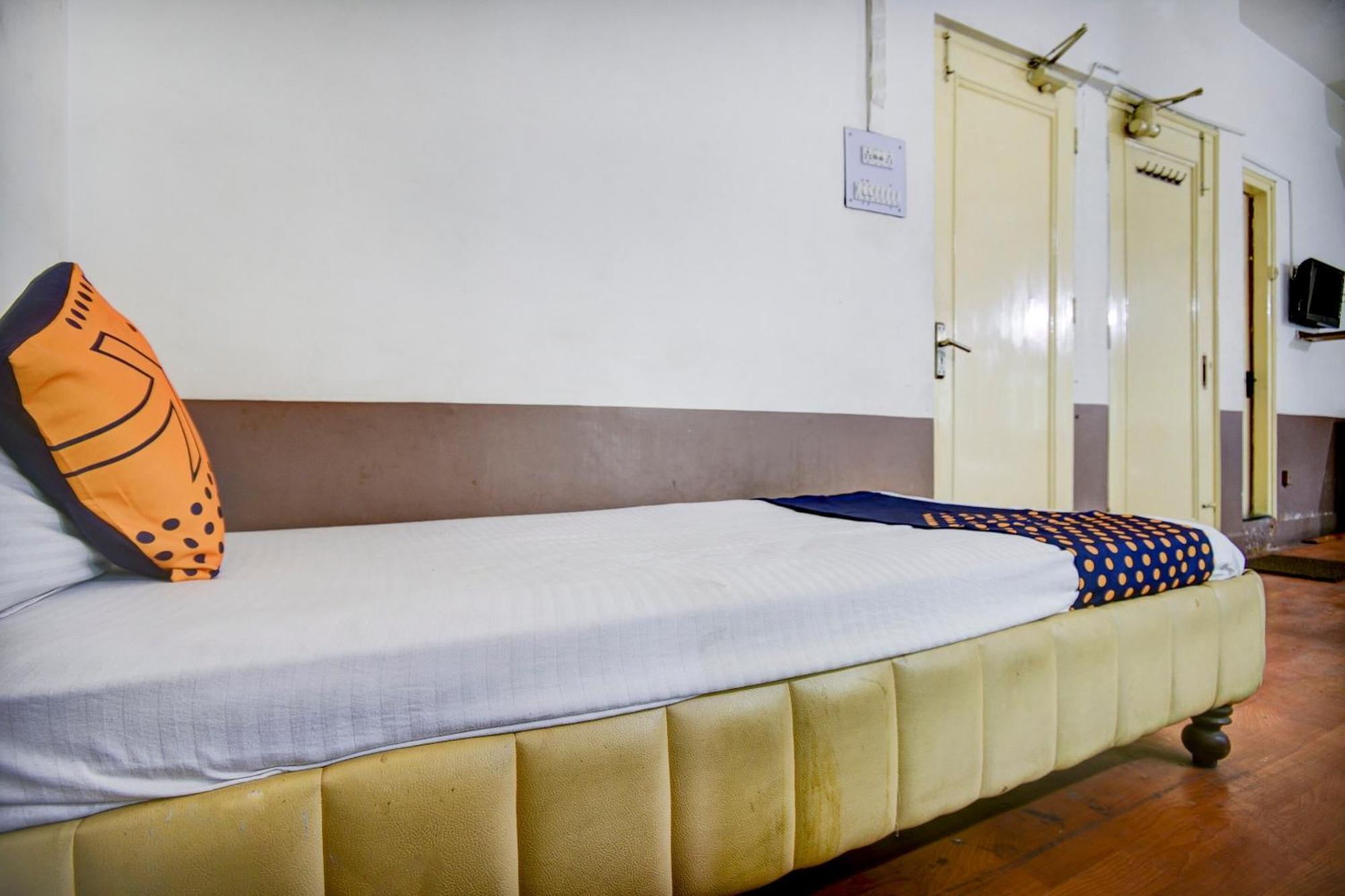 SPOT ON 65000 Hotel Jd Sons Nagpur Exterior foto